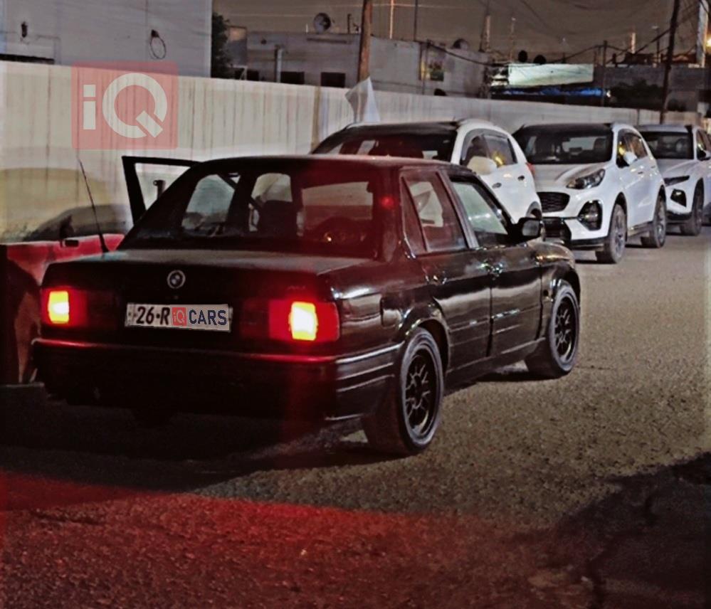 بي ام دبليو الفئة 3